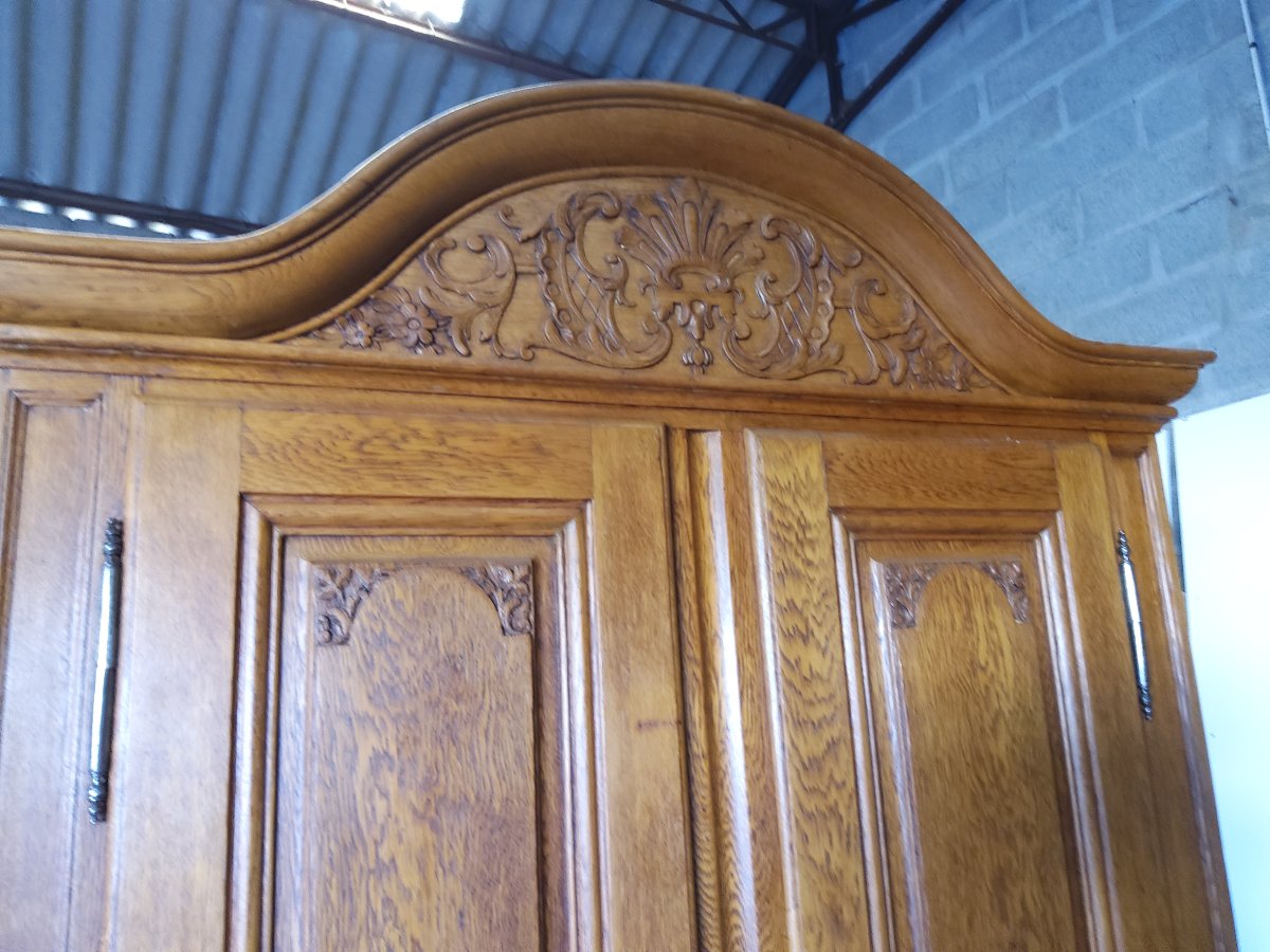 A Two-part Sideboard Made Of Alsatian Oak, Dating From The Late 18th Century, In The Louis XIV Style -photo-4